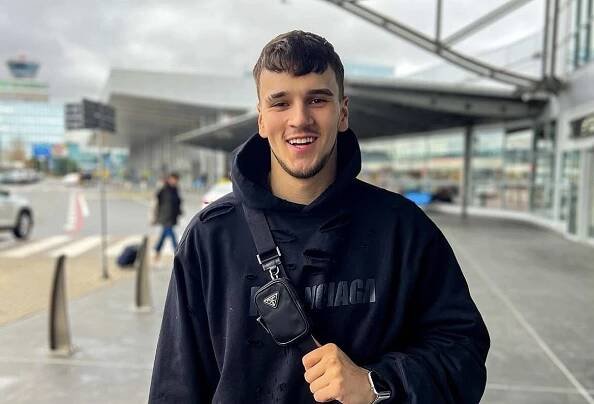 Michálek si koupil vlastní dům. Bude ale muset zaplatit za jeho rekonstrukci, děkuje fanouškům za podporu