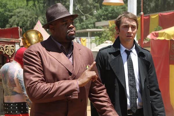 Řekni, kdo tě zabil - Cirkus v cirkuse - Z filmu - Chi McBride, Lee Pace