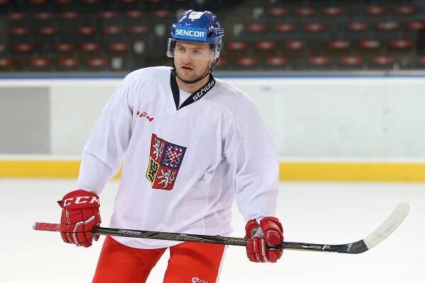 Jeřábek s Horákem řídili vítězství Podolsku v přímém souboji se Soči o play off