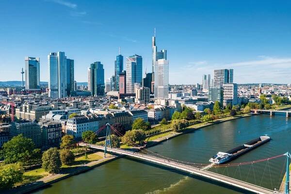Stromanbieter in Frankfurt - Beste Tarife vergleichen