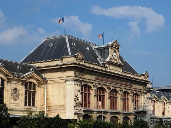 Where to store luggage near Gare d'Austerlitz Station - Your Guide 2021