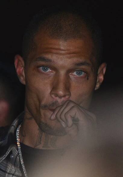 Jeremy Meeks: Nejkrásnější kriminálník vyhozen od Beyoncé! Má z ostudy kabát