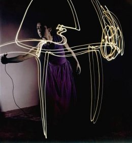 Francoise Gilot drawing with light, Vallauris, France, 1949.