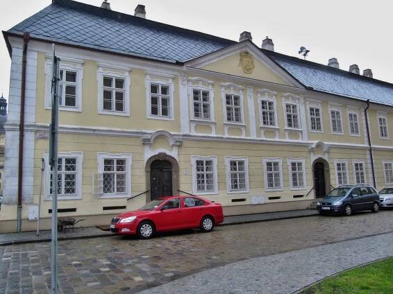 Soubor:Kroměříž, Stojanovo náměstí 1.jpg – Wikipedie