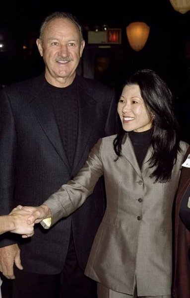 Gene Hackman and Betsy Arakawa photographed at Elaines while promoting his book 