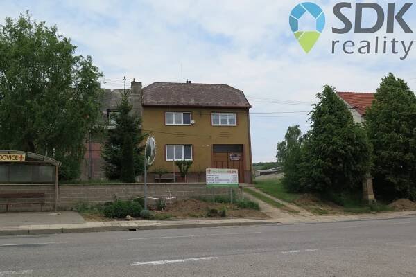 Prodej rodinného domu 4+1 Žádovice, okres Hodonín