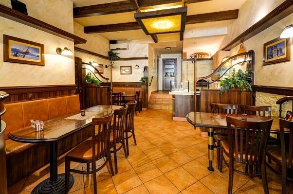 Fotogalerie pizzerie Istria | Italské jídlo, Zmrzlina, Prostory
