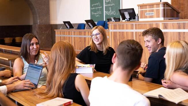 Studium práv na Právnické fakultě UK - Práva v Praze