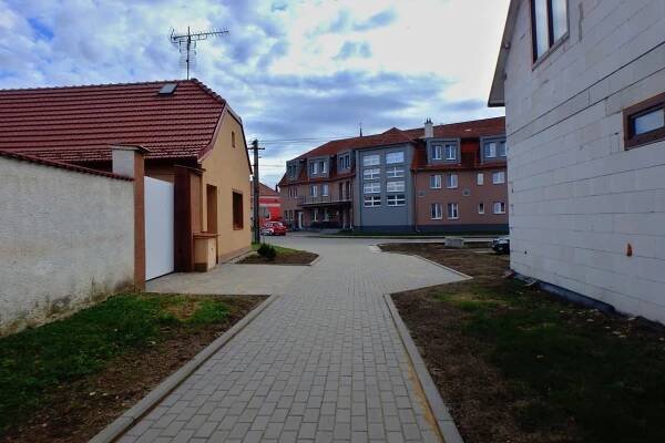 REKONSTRUKCE ULICE LAGÁČEK - Oficiální stránky obce Lipov