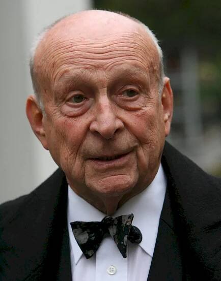 Stanislav Zindulka: *5.5.1932 – †14.3.2019, český filmový a divadelní herec
