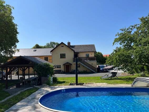 Apartmány Žlutý dům, pronájem apartmánu Troskovice - ubytování Český ráj, 19661 - ID 19661