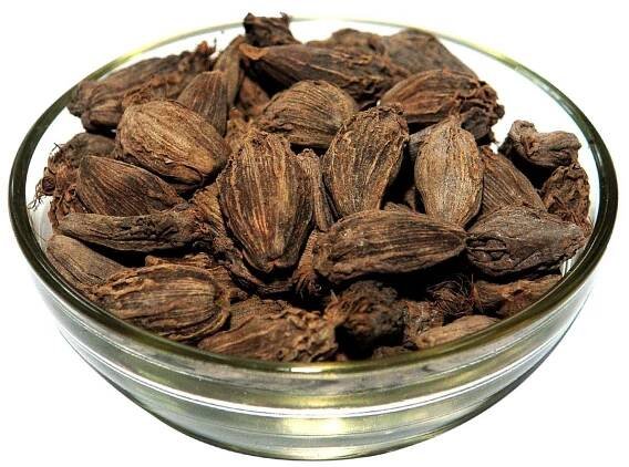 Whole Spices – Dry Fruits Mandy