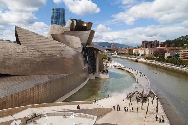 Bilbao, Španělsko, Atlantský oceán, Nejlepší destinace pro plavbu lodí, Plavby lodí po celém světě | PT Tours