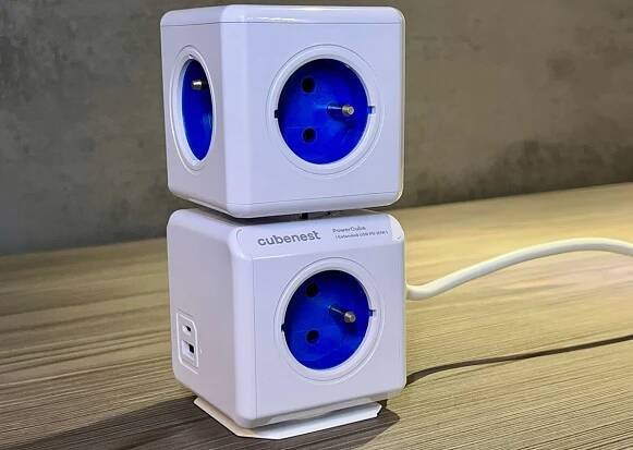 Zásuvka Cubenest Powercube Original USB PD 20W, A+C, 4x zásuvka, bílá/modrá 6974699970811 | bscom.cz