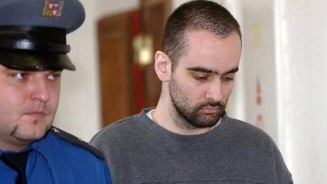Chladný jako lesní vrah Kalivoda, míní o dopise střelce z fakulty znalec - Novinky