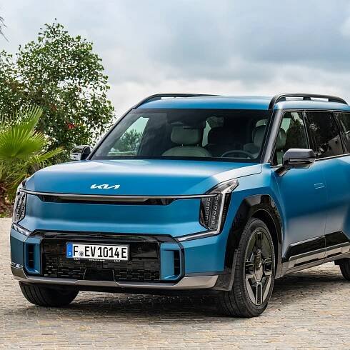 Diese E-Autos laden mit superschnellen 800 Volt - AUTO BILD