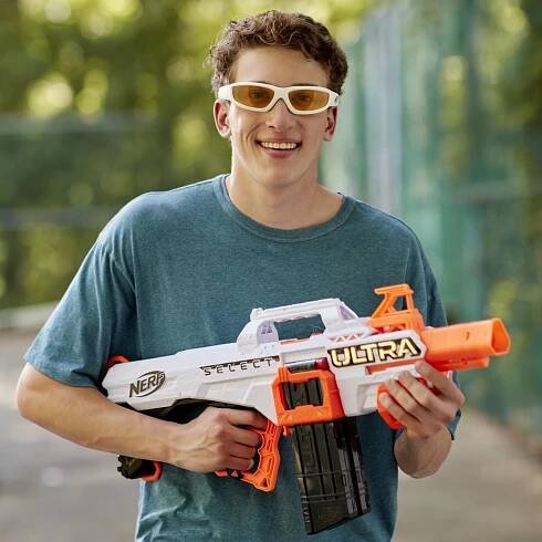 Hasbro Nerf Ultra Select F0958 + brýle a šipky 30 ks