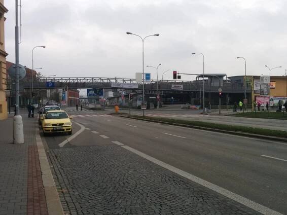 Centrum Brna kolabovalo, policie hledala na Zvonařce bombu