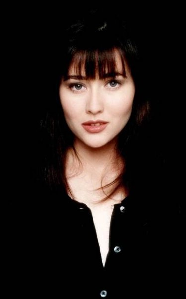 Shannen Dohery’s Brenda Walsh Was a Difficult Girl—and That’s What Made Me Love Her