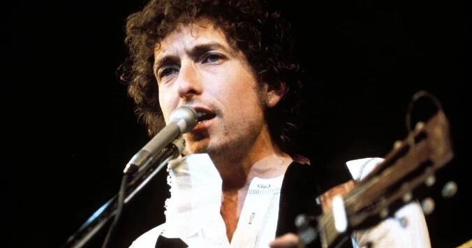 Bob Dylan fans finally figure out who he wrote hit song for 60 years later