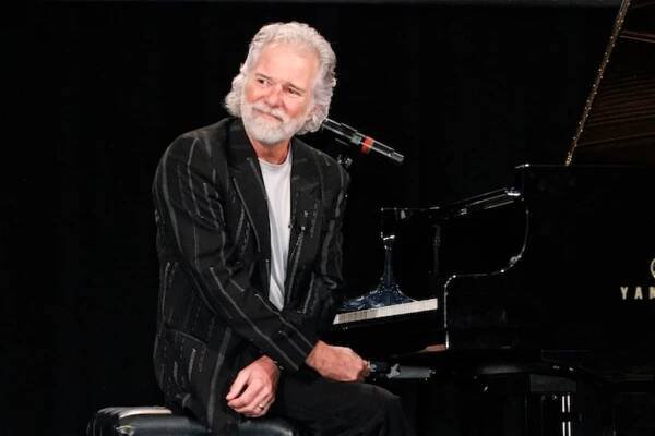 Irocku.com & Chuck Leavell are changing the way music is taught