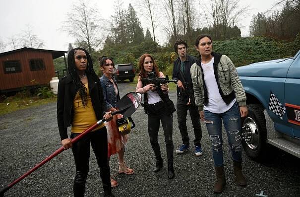 Natalie Malaika, Kristy Dawn Dinsmore, Miranda Frigon, Daniel Doheny, Morgan Holmstrom - Day of the Dead - Choke on 'Em! - Z filmu