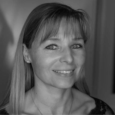 Anne_Hoffmann