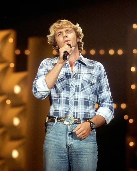 John Schneider