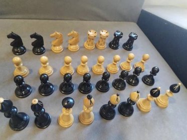 Stare české klubové šachy klubo 5 - Starožitnosti a umění