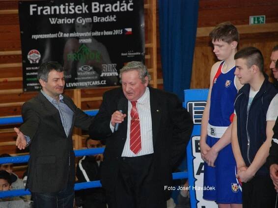 Antonín a František Bradáčovi mistry ČR v boxu