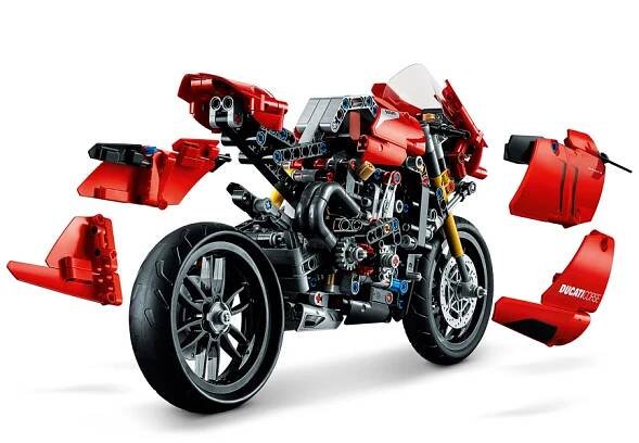 LEGO® Technic™ 42107 Ducati Panigale V4 R | Bambule Království hraček
