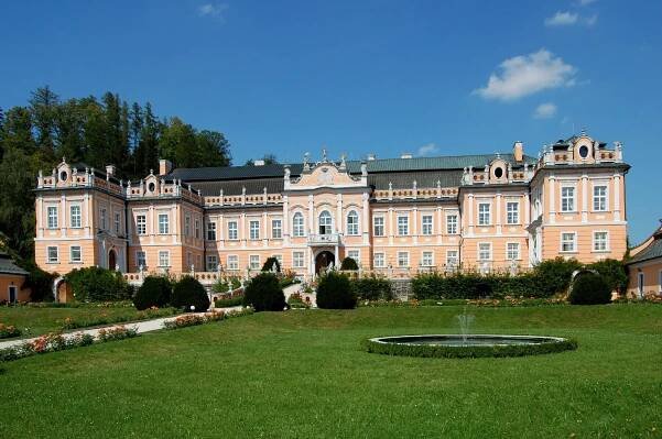zamek-nove-hrady