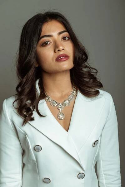 90+ Lovely Photos of Rashmika Mandanna - Filmi tamasha