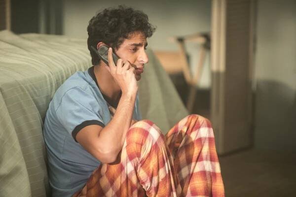 Pokoj 104 - The Internet - Z filmu - Karan Soni