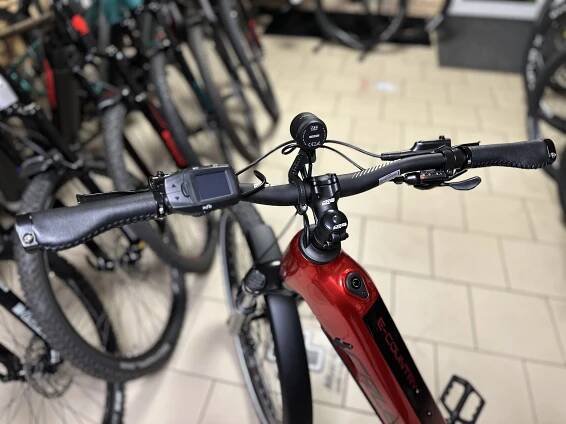 Elektrokolo CRUSSIS E-COUNTRY 7.10 720Wh 2025 