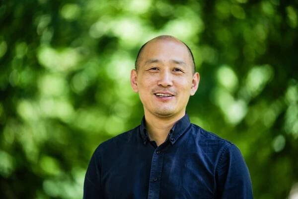 Portrait (Feng Gao).
