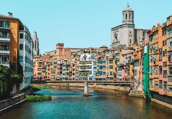 20 Most Romantic Places in Spain For Every Occasion 9