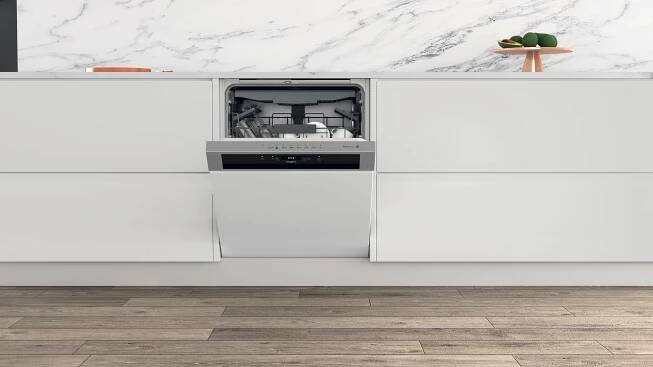 Whirlpool Myčka nádobí Vestavné WBC 3C34 PF X Half-integrated D Lifestyle frontal open