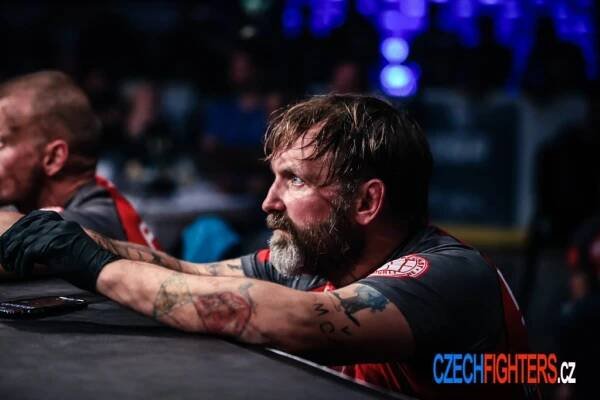 Tomáš Tobola: Chtěl jsem mu dokázat, že se dá zápasit i v takovém věku - www.czechfighters.cz