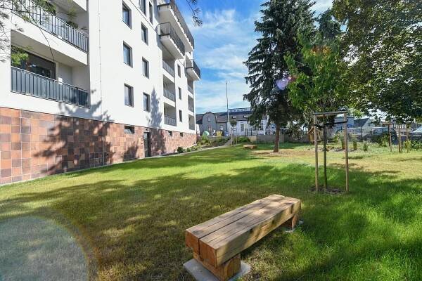 Hornoměcholupská, Hostivař - Praha 10 | Pronájem, Byt, 2+kk, 60 m²