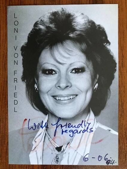 Herecka Loni Von Friedl. Fotografie,vlastnoručně podepsaný autentický