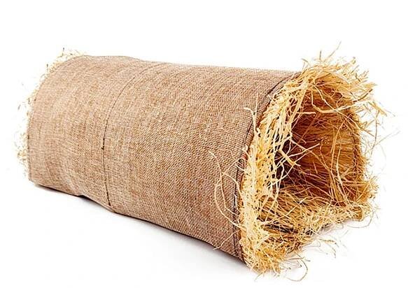 Straw rabbit hut Bunny Shop 3