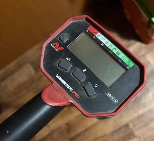Minelab Vanquish 340