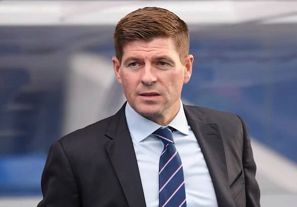 Trenér Rangers Steve Gerrard promluvil o pražské Spartě, Kamarovi a dětském stadionu