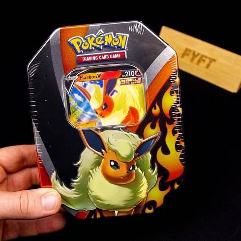Pokémon: Eevee Evolution V Tin - Flareon