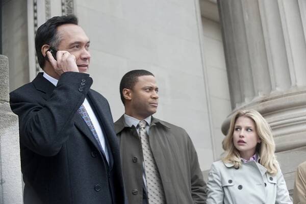 Outlaw - Z filmu - Jimmy Smits, David Ramsey, Ellen Woglom