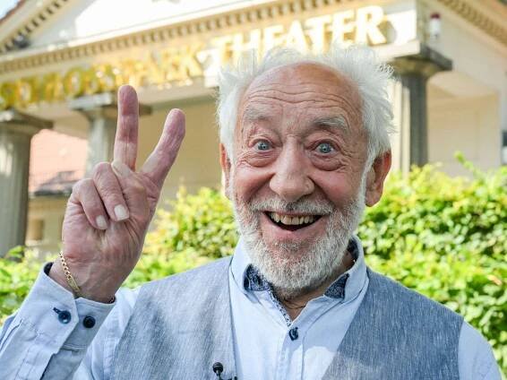 Dieter Hallervorden feiert 90. Geburtstag - mit besonderem Stück