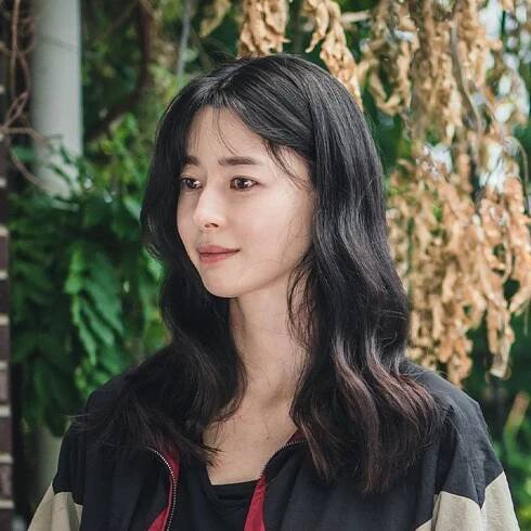 Kwon Na Ra 16
