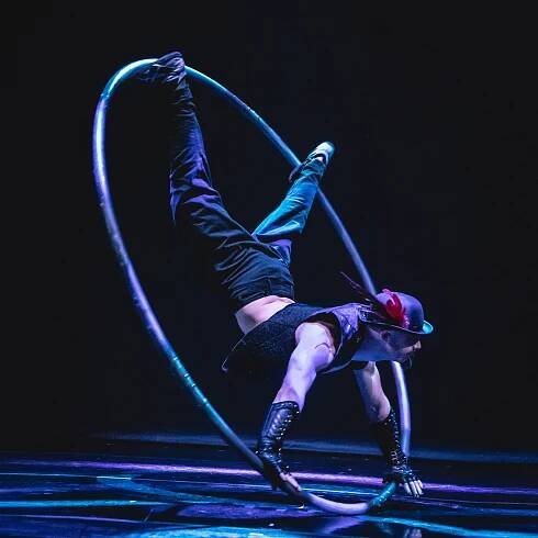 Sensatia | Kansas City | Seduction. Spectacle. Sensation. 