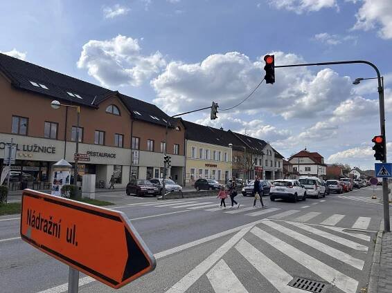 Práce na křižovatce v Plané přinesly kolony. Dálnice D3 zdarma ale není ve hře